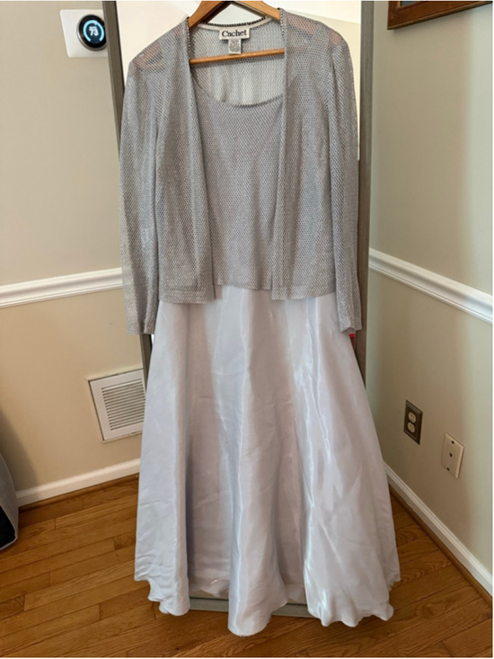 Cachet Dresses & Skirts - Women's Cachet Silver Two-Piece Dress Set Size 12